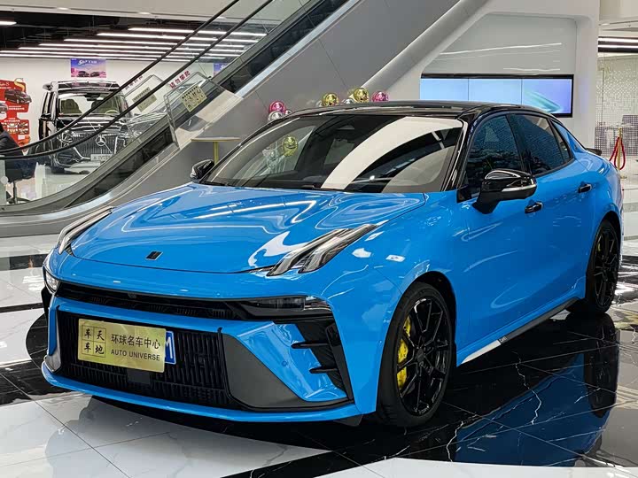 2023 Lynk & Co 03 2023 model 03 2.0TD automatic Cyan customized version