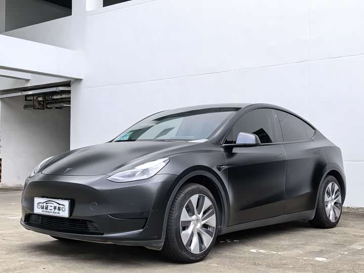 2023 Model Y 2022 Refresh RWD