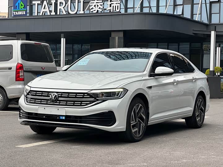 2025 Sagitar 2024 Model 300TSI DSGBeyond Edition