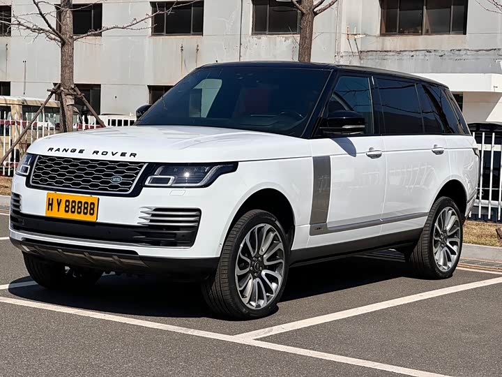 2022 Range Rover 2022 Model 3.0 L6 400PS Zunshi Creation Extended Edition