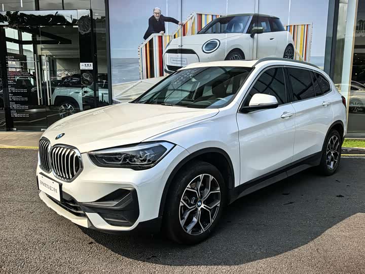 BMW X1 2021 sDrive25Li Leading Model