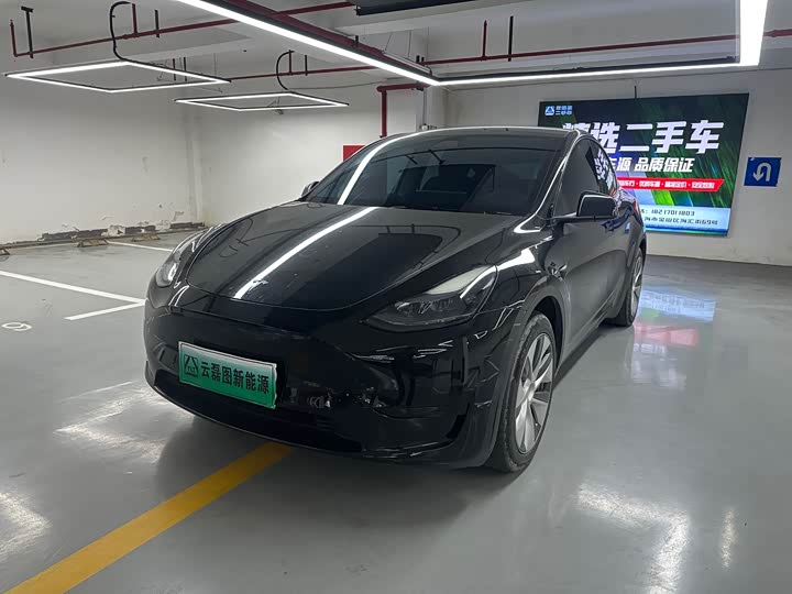 2022 Model Y 2022 Refresh RWD