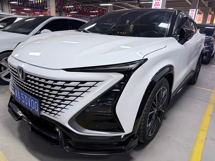 UNI-T 2023 Model 1.5T Premium Version
