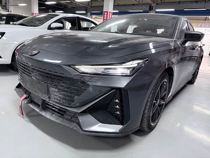 UNI-V 2022 Model 1.5T Version