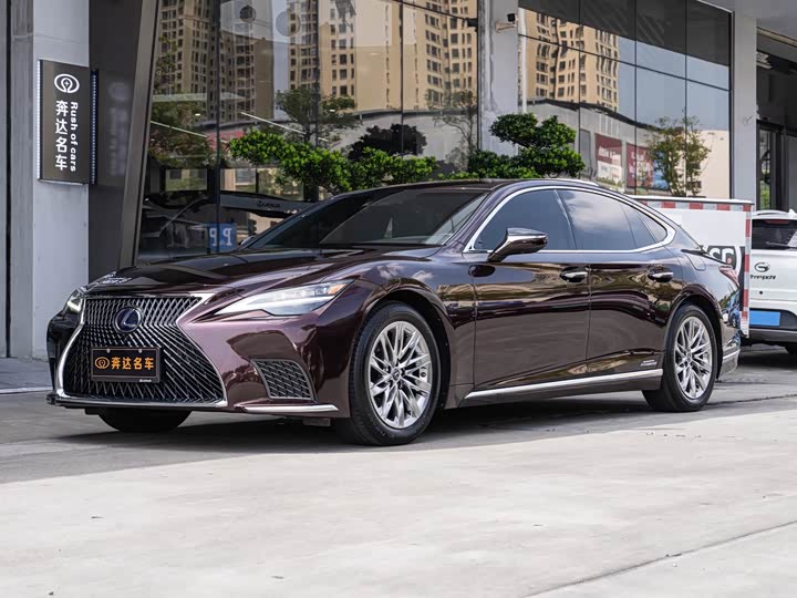 Lexus LS 2021 500h Luxury