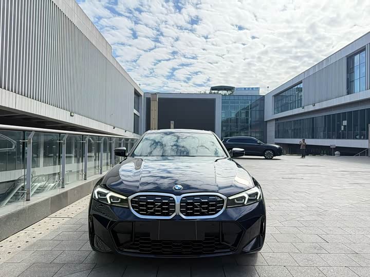 BMW 3 Series 2023 325Li M Sports Package