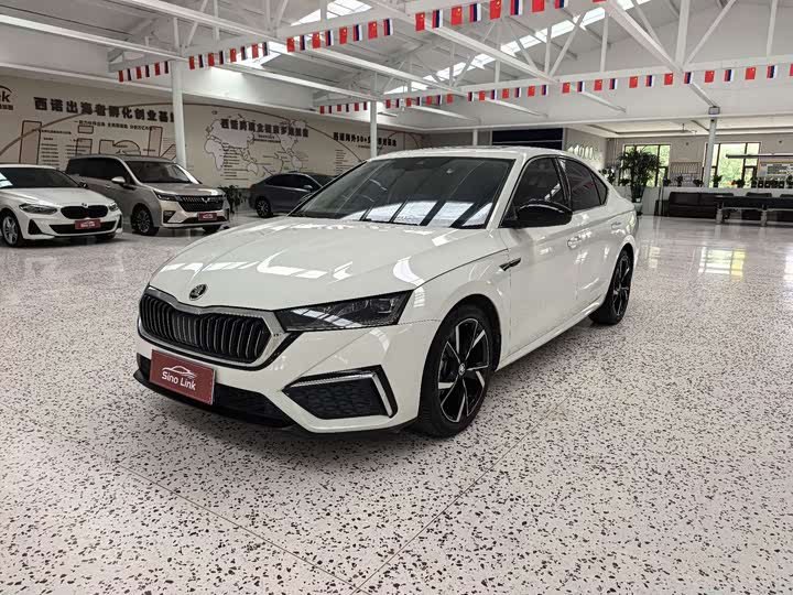 2022 Octavia 2022 PRO TSI280 Luxury Edition