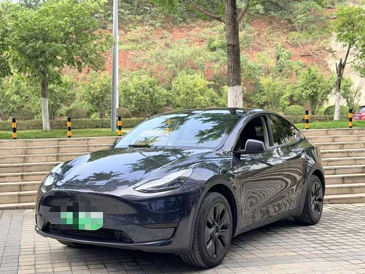 2024 Model Y 2024 rear-wheel drive version