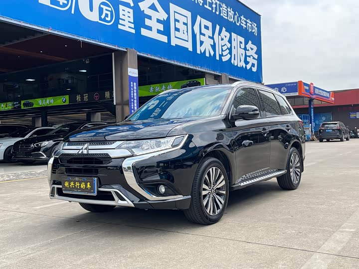 Outlander 2021 facelift 2.0L 2WD Enjoy Edition 5 seats