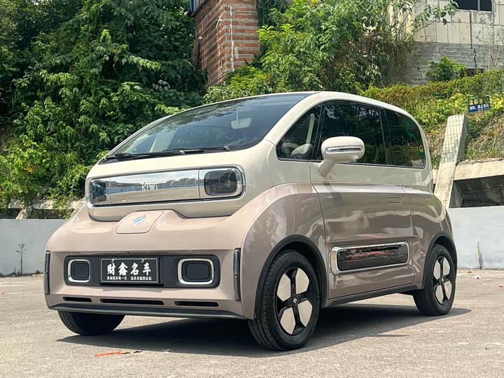 KiWi EV 2023 Model Edition