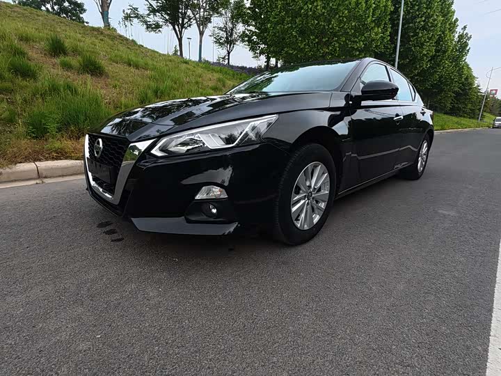 Teana 2021 2.0L XE Exclusive Edition