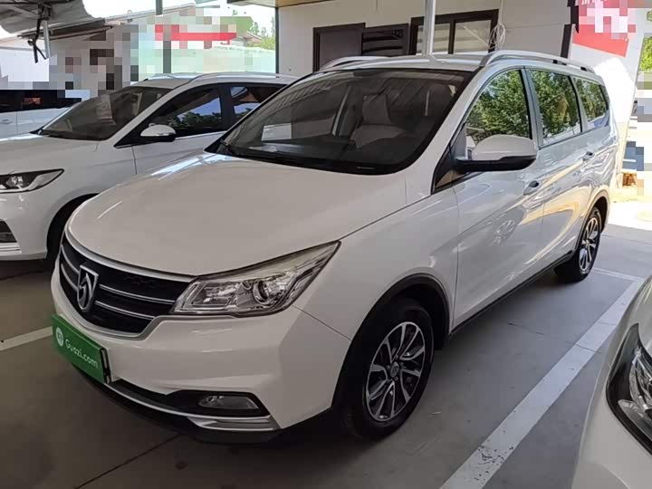 Baojun 730 2021 Model 1.5T CVT Fashion Edition 7-Seater