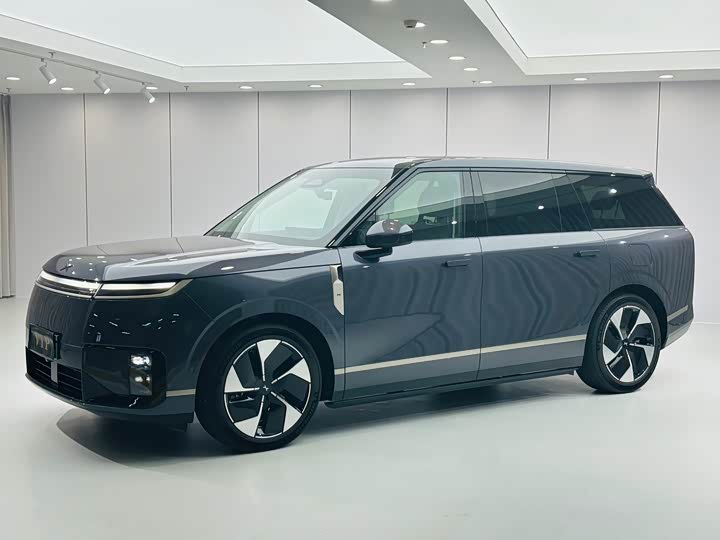 GX 2026 Model EREV 1585AWDUltra