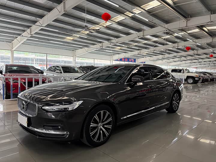Volvo S90 2021 B5 Zhiyi Luxury Edition