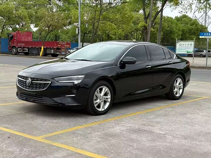 Regal 2021 552T Elite