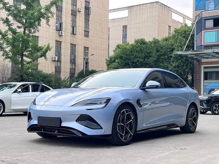 2022 Seal 2022 700km long range rear-wheel drive version