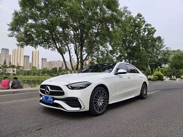 Mercedes-Benz C-Class 2022 facelift C 260 L sports version