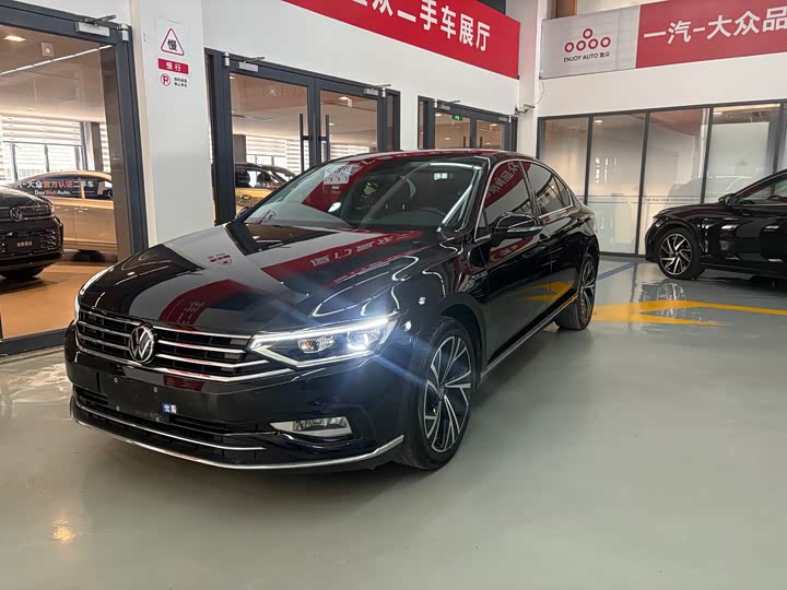 2022 Magotan 2020 330TSI DSG luxury model