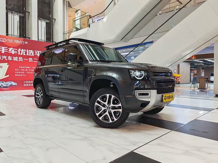 Land Rover Defender 2024 110 3.0T P400 Dark Special Edition