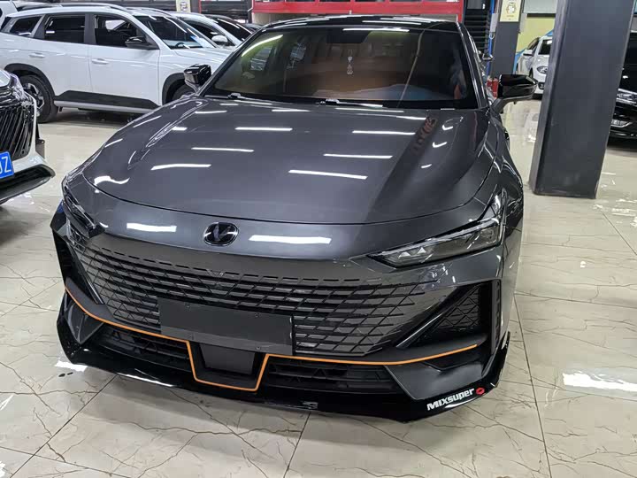 Changan UNI-V 2022 1.5T Sport