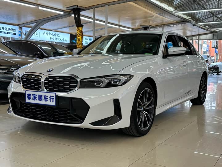 2024 BMW 3 Series 2024 325i M Sports Package
