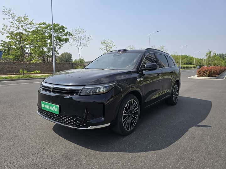 2025 AITOM7 2024 1.5T Intelligent Driving RWD Ultra Edition 6-Seater