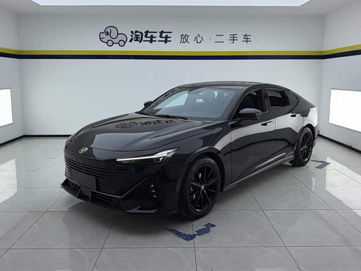 2022 Changan UNI-V 2022 1.5T premium model