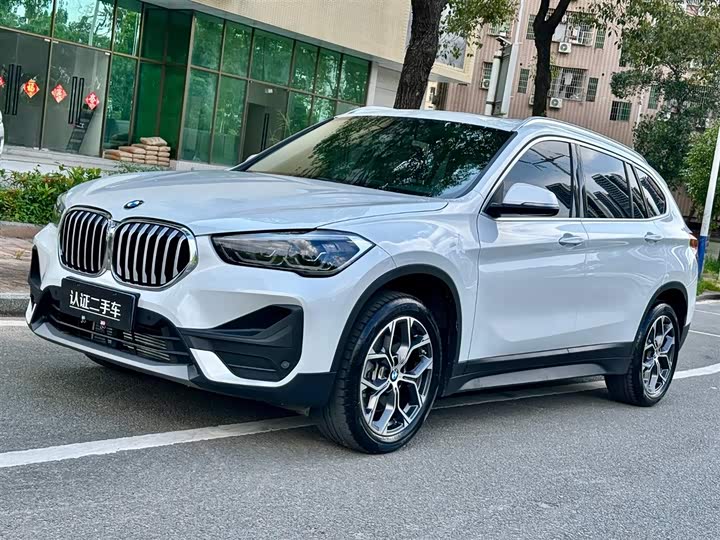 2021 BMW X1 2021 sDrive25Li Leading Model