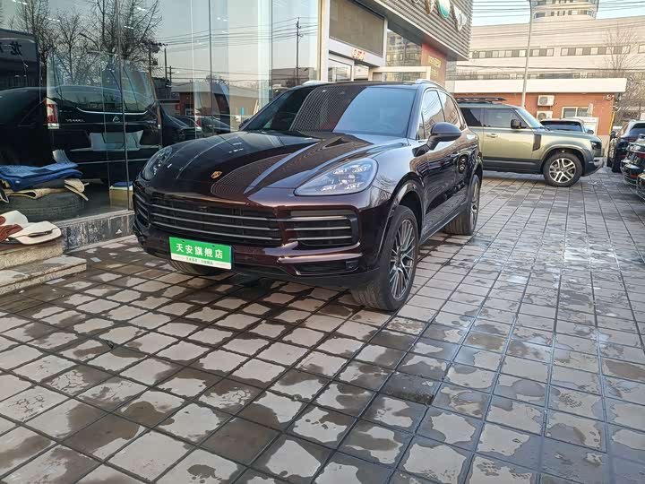 2022 Cayenne 2019 Cayenne 3.0T