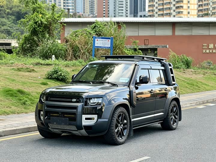 Land Rover Defender 2022 Model 110 P400 Dark Special Edition