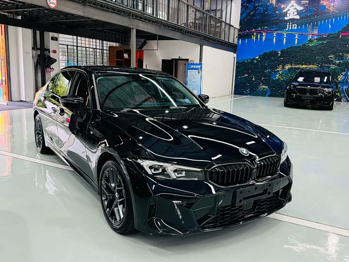 BMW 3 Series 2025 330Li M Sports Night Package