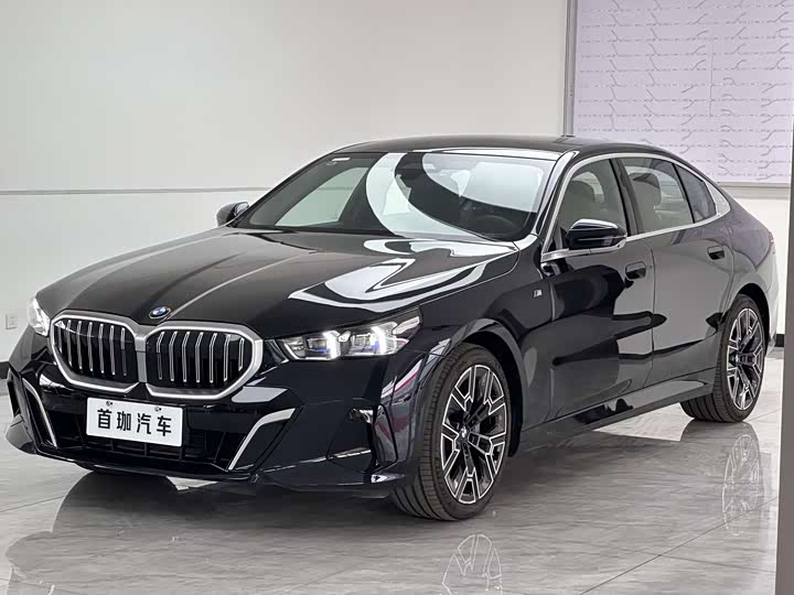 BMW5+Series+2025+Model+530Li+PremiumModel+Luxury package