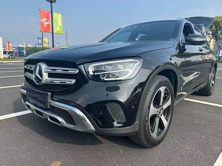 Mercedes-BenzGLC 2022 Model Facelift GLC 260 L 4MATIC Dynamic Model