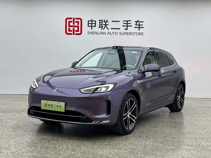 Wenjie M5 2025 extended range Ultra four-wheel drive version
