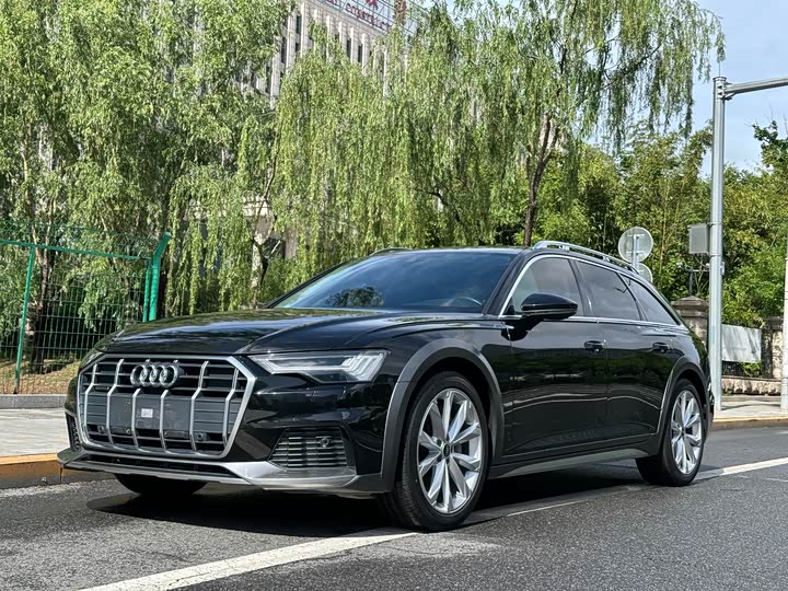 2021 Audi A6 (imported) 2021 allroad quattro explorer 55 TFSI exclusive off-road model
