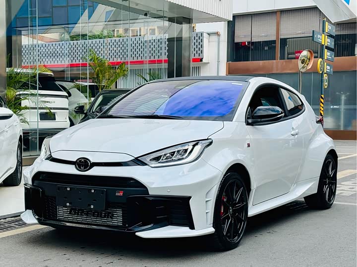 GR YARIS 2026 GR Evolution Edition