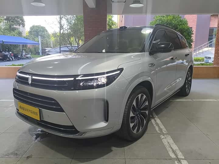 2024 Wenjie M7 2024 1.5T Intelligent Driving Four-wheel Drive Max Edition 5 Seats