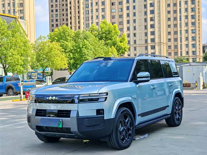 Titanium 7 2025 190KM four-wheel drive Ultra version