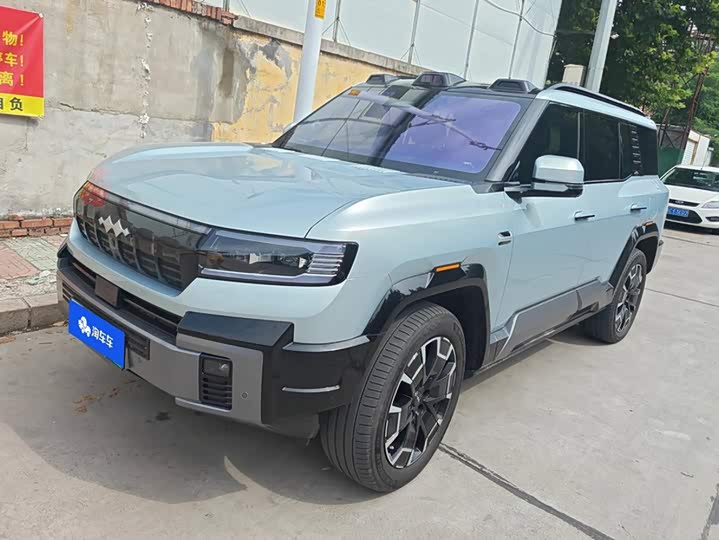 Leopard 8 2025 Zhiyong Luxury Edition 6-Seater