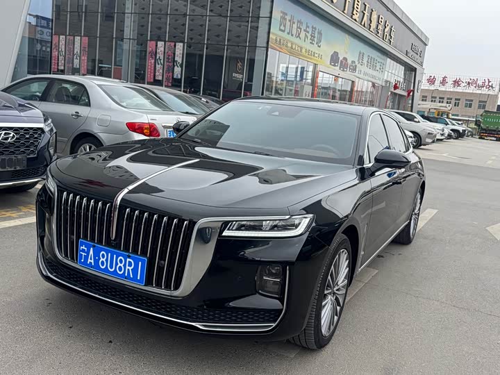 Hongqi H9 2020 2.0T Zhilian Flagship Edition
