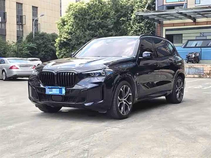 2024 BMW X5 2023 xDrive 40Li Exclusive M Sports Night Package