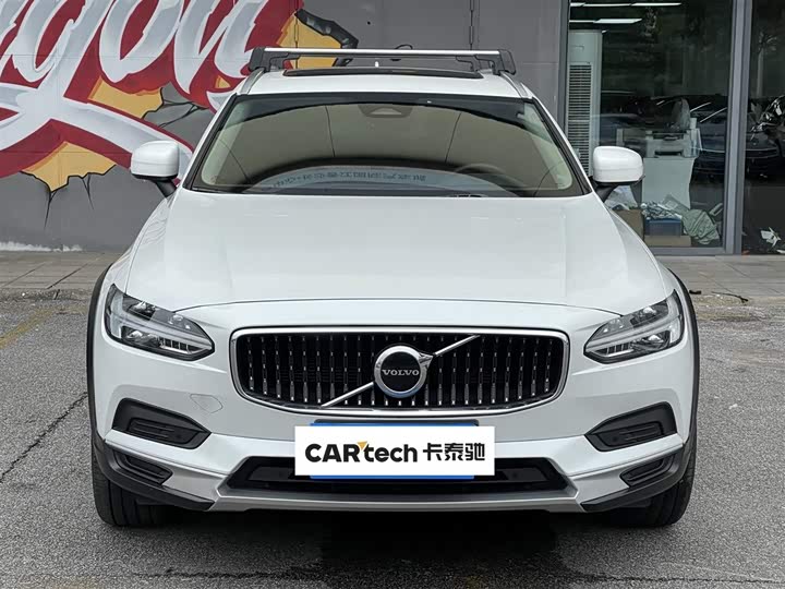 Volvo V90 2022 Cross Country B5 AWD Zhiyuan Edition
