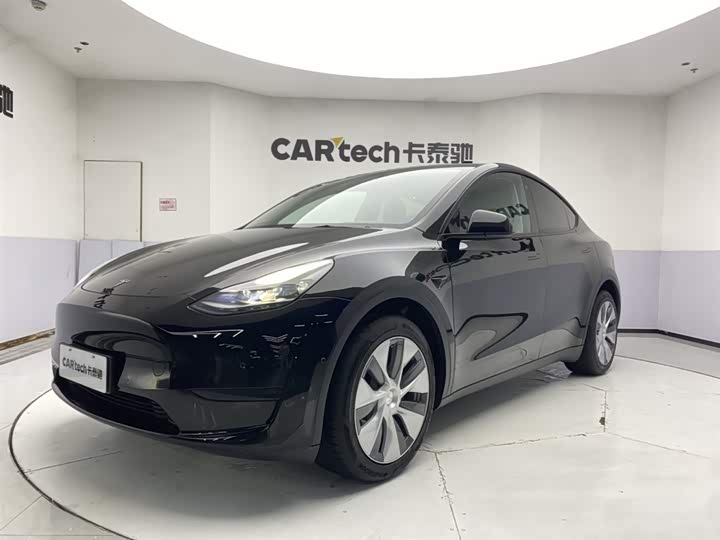 Model Y 2022 rear-wheel drive version