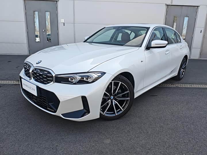 2025 BMW 3 Series 2025 325Li M Sports Package