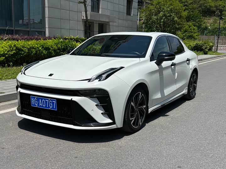 2023 Lynk & Co 03 2023 2.0TD DCT Pro