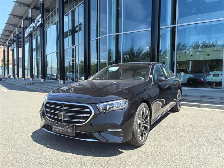 Mercedes-Benz E-Class 2024 facelift E 300 L stylish and sporty
