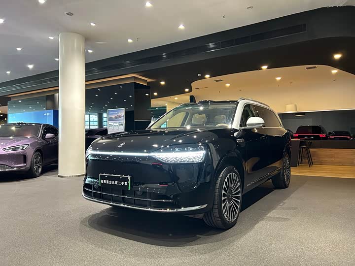 2025 Wenjie M9 2025 extended range Ultra version 52kWh 6-seater version (192-line lidar)