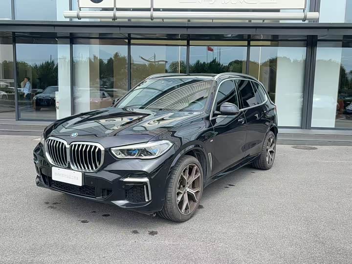 2023 BMW X5 2022 xDrive 40Li Exclusive M Sports Package
