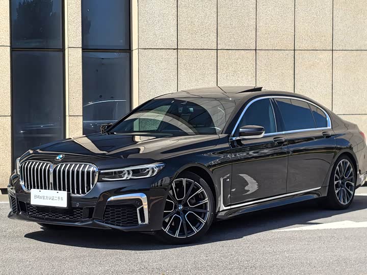 2021 BMW 7 Series 2021 740Li Leading M Sports Package