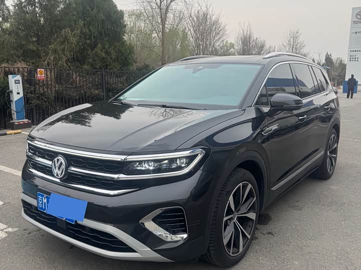 2025 Lanjing 2024 530TSI four-wheel drive flagship Shengjing Pro mass-market model 6 seats